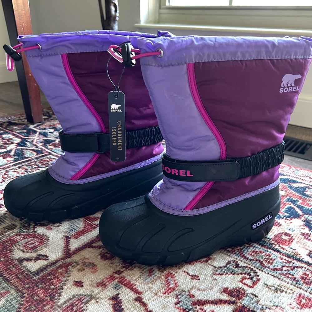 Sorel Violet and Black Snow Boots youth